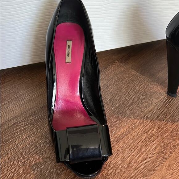 Black Miu Miu Peep Toe Heels with Bow Accent - Picture 4 of 11